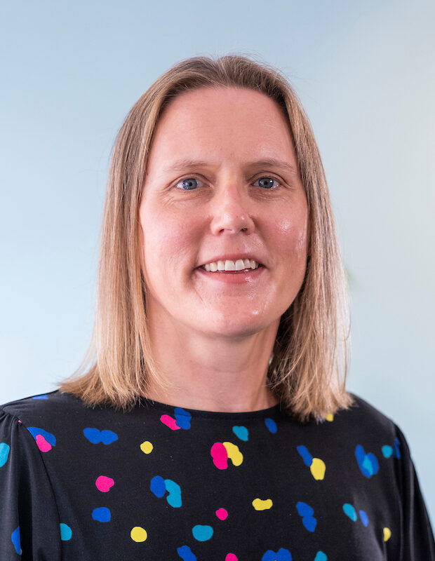 Dr Joanna Mackenzie